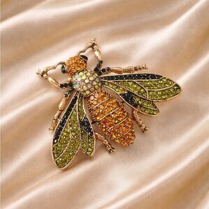 Bee Insect Hazel Crystal Brooch